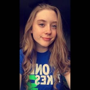 Meet your Posher, Caitlynn